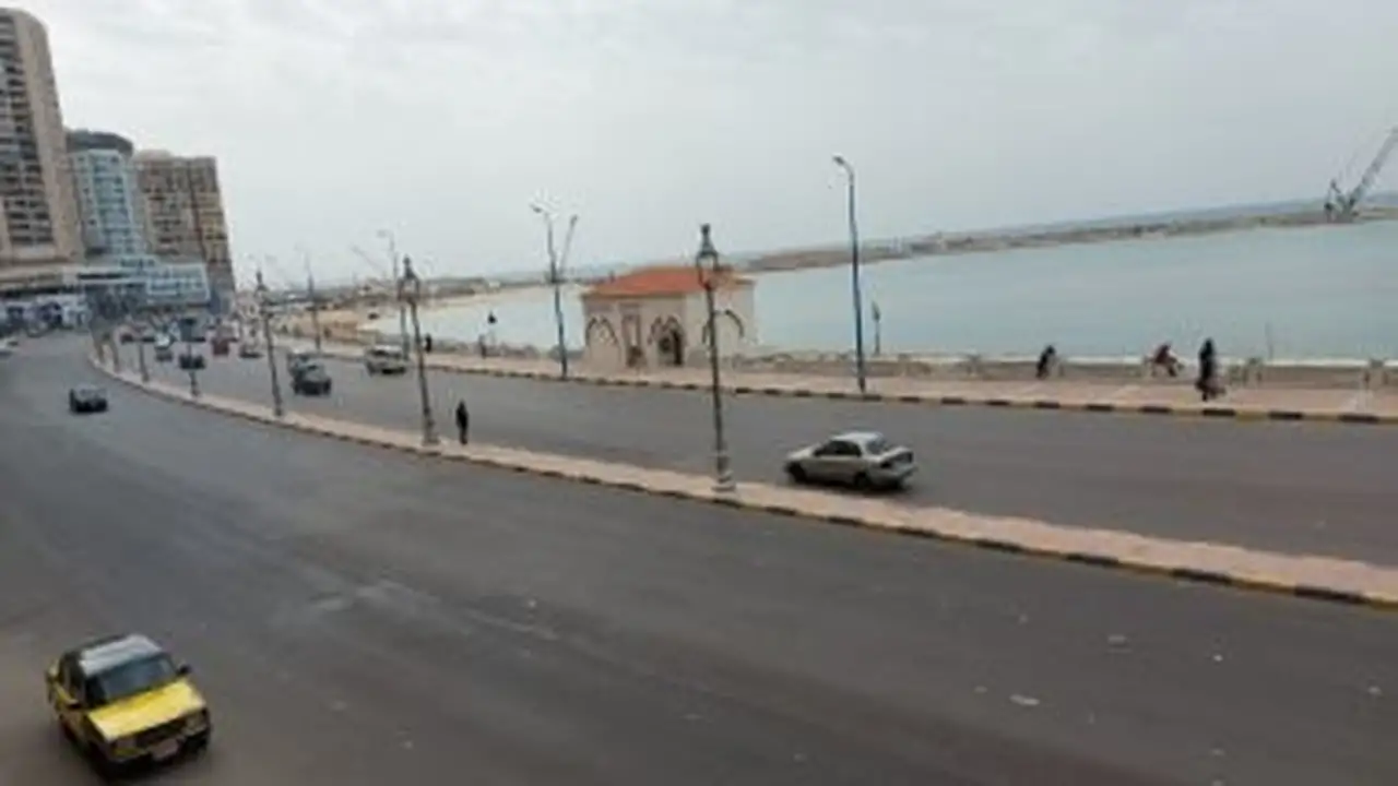 محافظة الإسكندرية تصدر 4 تحذيرات للمواطنين تزامنا مع موجة التقلبات الجوية القادمة